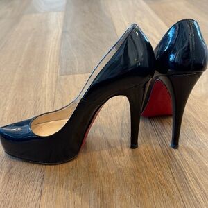 Christian Louboutin Black Women's Shoes Size 6